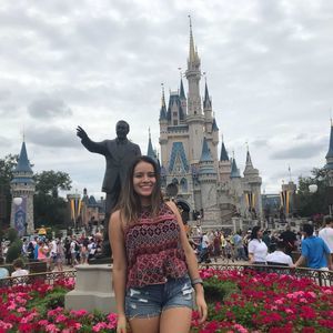 Meet your Posher, Andrea